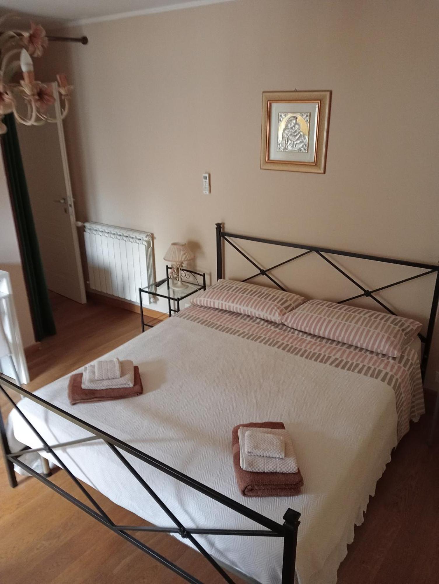 Ferienhaus San Nicolo Montalbano Elicona